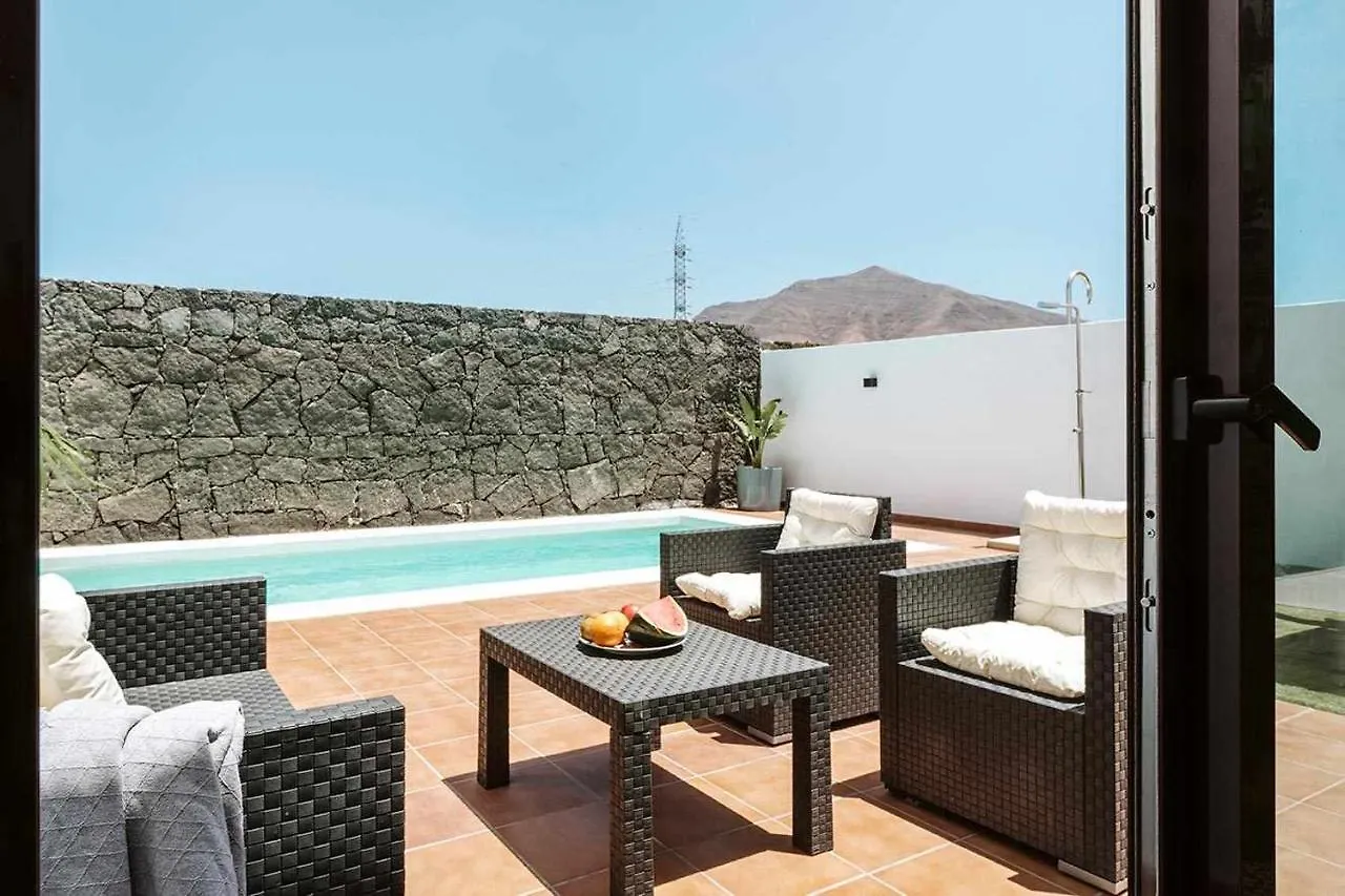 Villa Lyra, Piscina Climatizada Playa Blanca  España